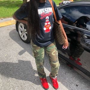 Cargo pants size small